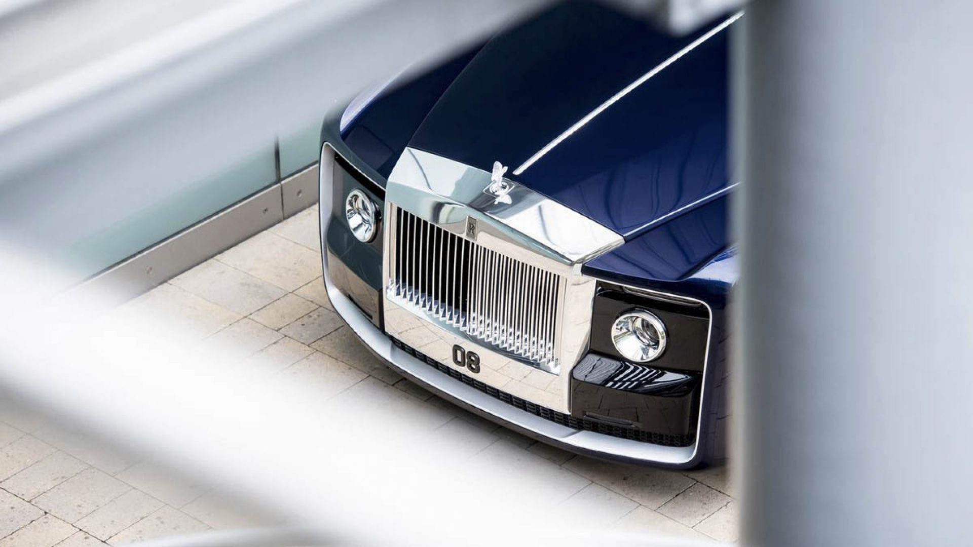 BESPOKE